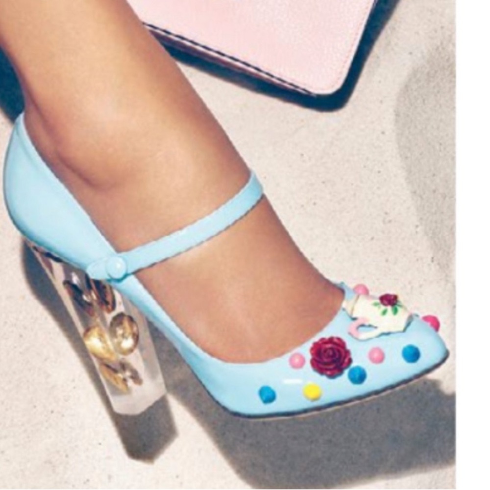 Dolce @ Gabbana Patent leather heels